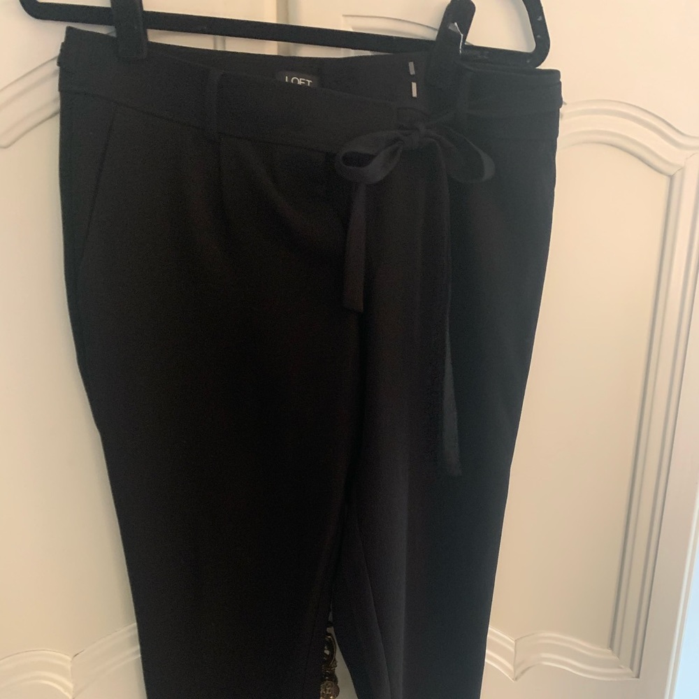 Never Worn Loft Crepe Ankle Dress pants with tie